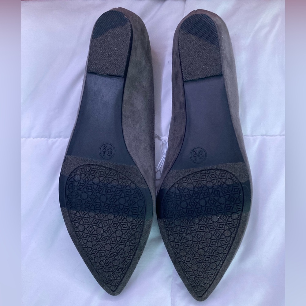 Merona Women's Gray Pointed Toe Flats Size 9.5 (NWT) - Picture 3 of 6
